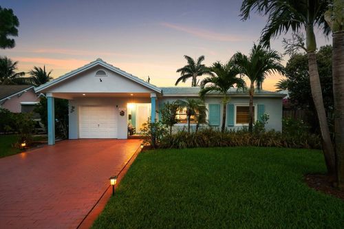 1222 N Palmway, Lake Worth, FL, 33460-2318 | Card Image