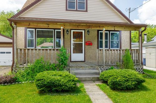 18 Pietz Ave, Welland, ON, L3C1Z4 | Card Image