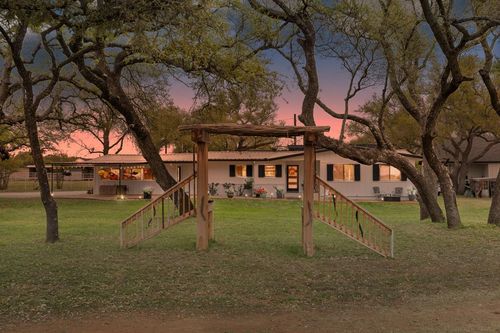 639 E Hwy 71, Llano, TX, 78643 | Card Image