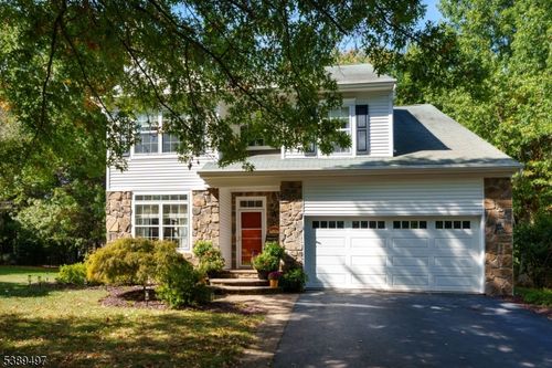18 Rutgers Ln, Princeton, NJ, 08540-7931 | Card Image