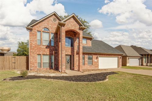 3715 Bridle Ct, College Station, TX, 77845-4591 | Card Image
