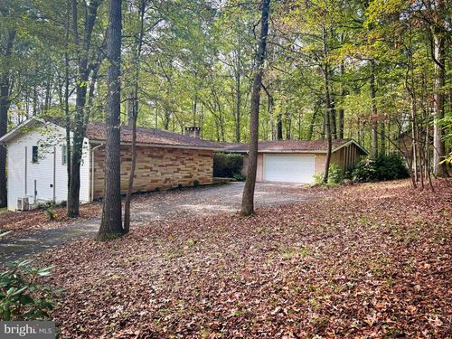 10328 Tanglewood Dr, HUNTINGDON, PA, 16652-7406 | Card Image