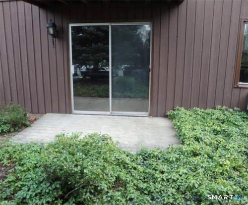 b12-136 Deer Hill Ave, Danbury, CT, 06810-2701 | Card Image