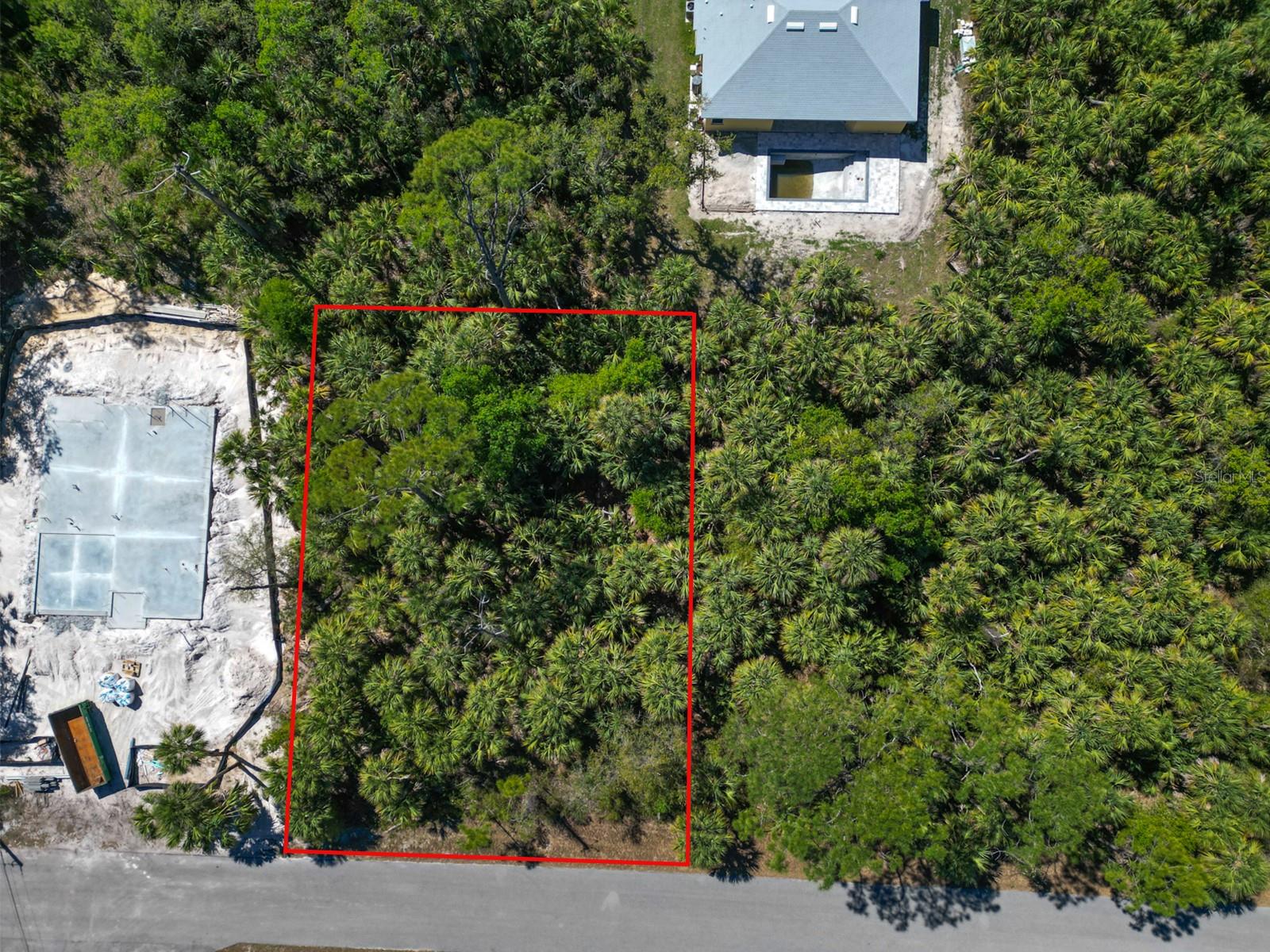 Land in NORTH PORT