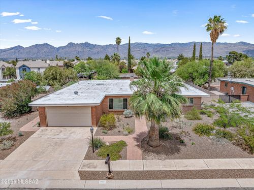 9021 E Sierra Street, Tucson, AZ, 85710 | Card Image