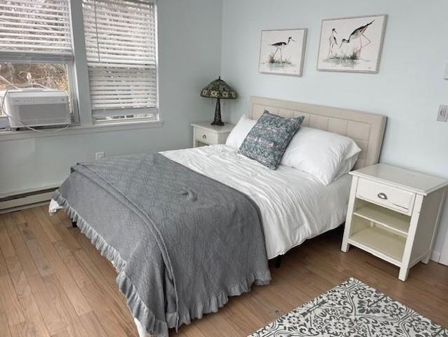 23 Park Pl, House other with 2 bedrooms, 2 bathrooms and null parking in Baiting Hollow NY | Image 7