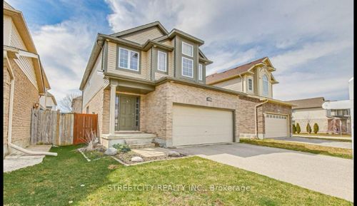 812 Reeves Ave, London, ON, N6G5K3 | Card Image