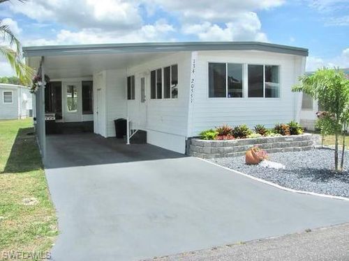 20551 Tahitian Blvd, ESTERO, FL, 33928-2719 | Card Image