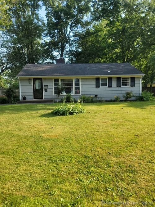 70 Ellsworth Dr, Bloomfield, CT, 06002-2845 | Card Image