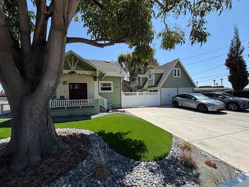 558 J St, Chula Vista, CA, 91910-5302 | Card Image