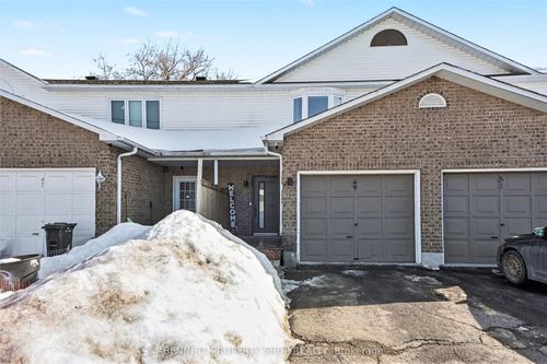 49 Forget St, Embrun, ON, K0A1W0 | Card Image