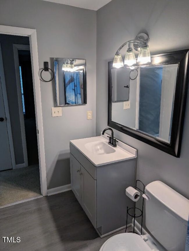 Bathroom 2 2 | Image 18