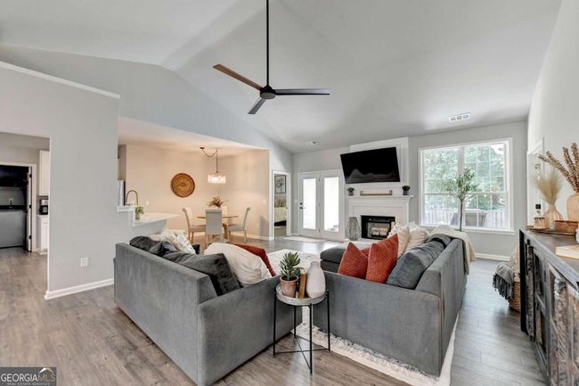 1520 Trellis Pl, House other with 4 bedrooms, 3 bathrooms and null parking in Alpharetta GA | Image 7