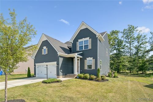 6955 Crosswinds Dr, North Chesterfield, VA, 23234-6010 | Card Image