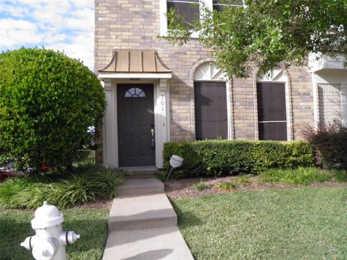 701-2910 Grants Lake Blvd, Sugar Land, TX, 77479-1237 | Card Image