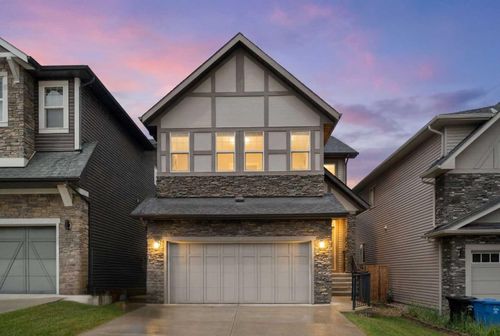 232 Nolancrest Hts Nw, Calgary, AB, T3R0V8 | Card Image