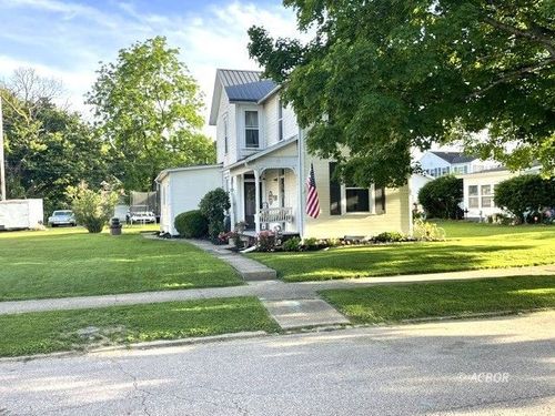 241 North St, Logan, OH, 43138-1527 | Card Image
