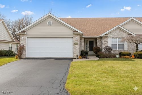2003 E County Line Rd, Mineral Ridge, OH, 44440-9595 | Card Image