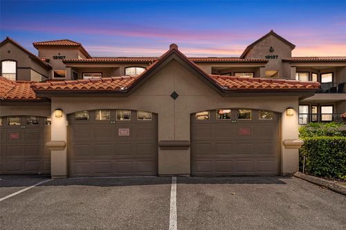 6101-18107 Peregrines Perch Pl, LUTZ, FL, 33558-2782 | Card Image