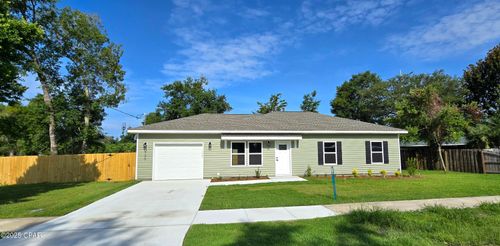 730 West St, Panama City, FL, 32404-7040 | Card Image