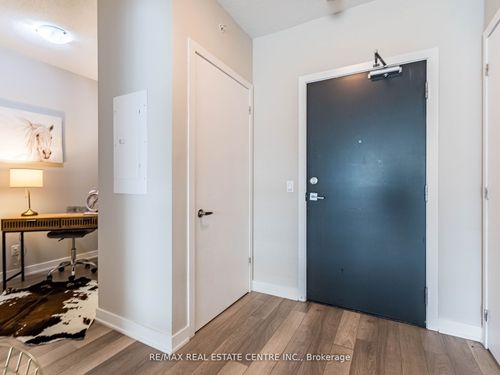 b314-5240 Dundas St, Burlington, ON, L7L0J6 | Card Image