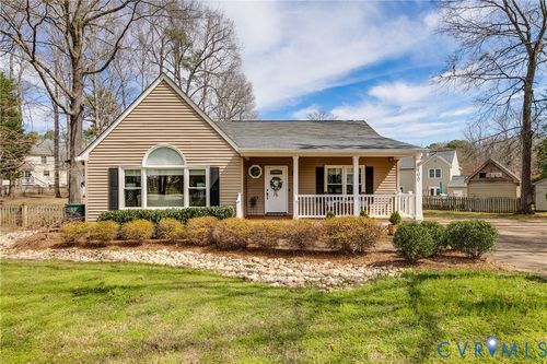 9400 Country Way Rd, Glen Allen, VA, 23060-3180 | Card Image