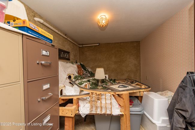 8240 77th Ave SW - New Leipzig-38 | Image 40