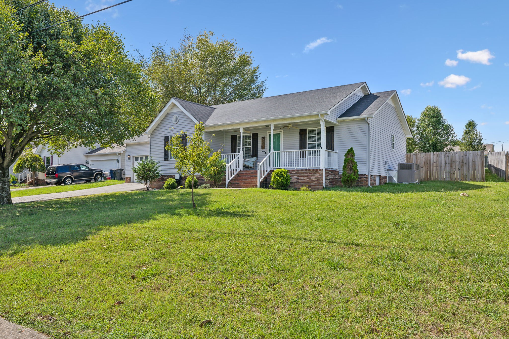 Winning Dr, Columbia, TN 38401