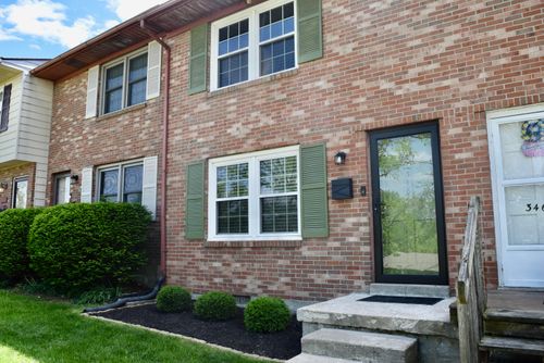 3464 Sutherland Dr, Lexington, KY, 40517-2827 | Card Image