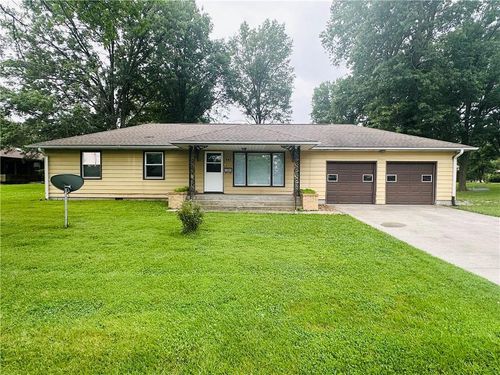 603 Summit St, Butler, MO, 64730-1049 | Card Image