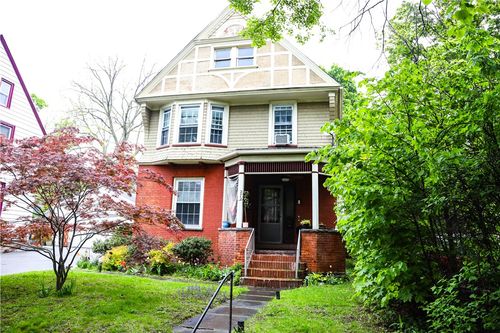 272 Linden St, Rochester, NY, 14620-2340 | Card Image