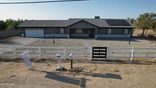 10165 E E Ave S, Littlerock, CA, 93543 | Card Image