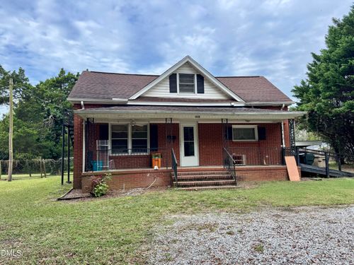 210 Bagwell St, Garner, NC, 27529-3304 | Card Image