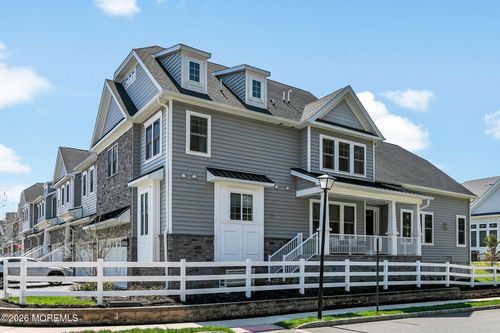 1805-2 Foulks Terrace, Lincroft, NJ, 07738 | Card Image