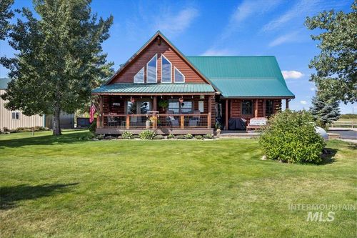 1067 Soldier Rd, Fairfield, ID, 83327 | Card Image