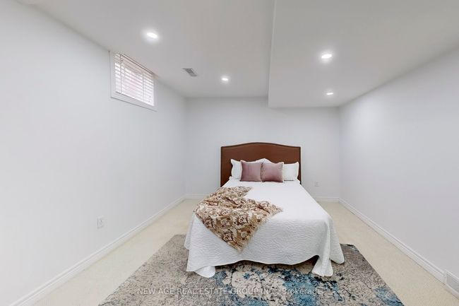 1506 Harwood Dr, House attached with 4 bedrooms, 3 bathrooms and 1 parking in Milton ON | Image 38