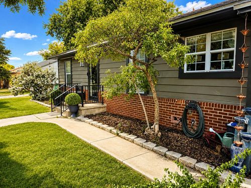2319 Carlton Way, San Angelo, TX, 76901-4204 | Card Image