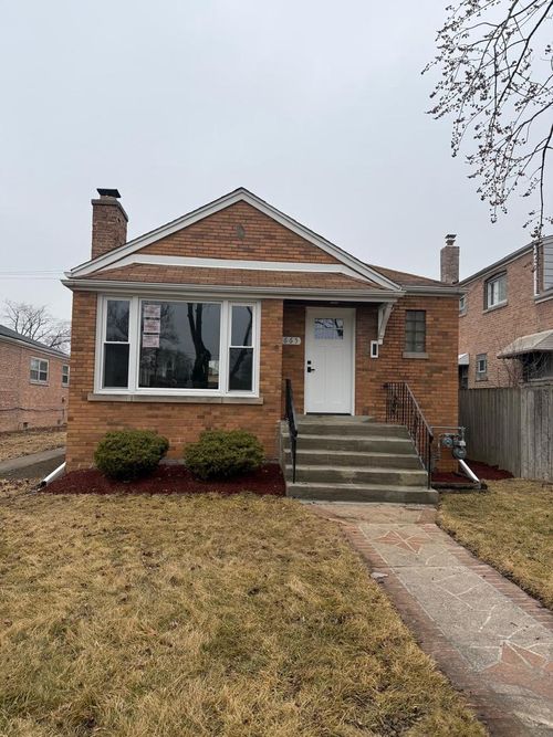 665 W 144th St, Riverdale, IL, 60827-2612 | Card Image