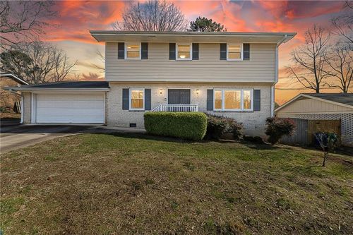 1231 Sanden Ferry Dr, Decatur, GA, 30033-3345 | Card Image