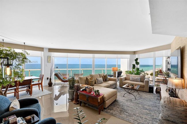APT-1401 - 18671 Collins Ave, Condo with 3 bedrooms, 4 bathrooms and null parking in Sunny Isles Beach FL | Image 4