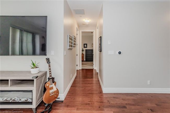 504 - 223 Erb St W, House attached with 2 bedrooms, 2 bathrooms and 1 parking in Waterloo ON | Image 14