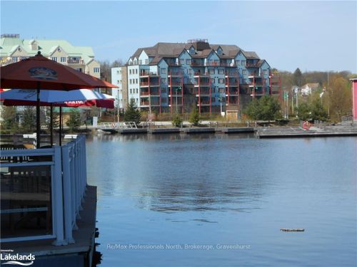 208-130 Steamship Bay Rd, Gravenhurst, ON, P1P1Z9 | Card Image