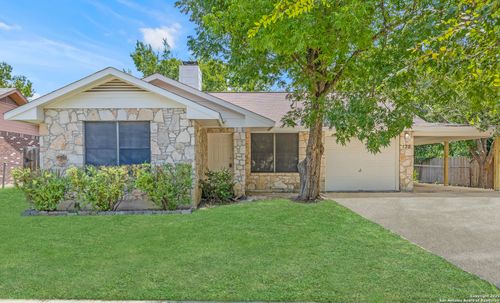 135 Bluebonnet Cir, Boerne, TX, 78006-1823 | Card Image