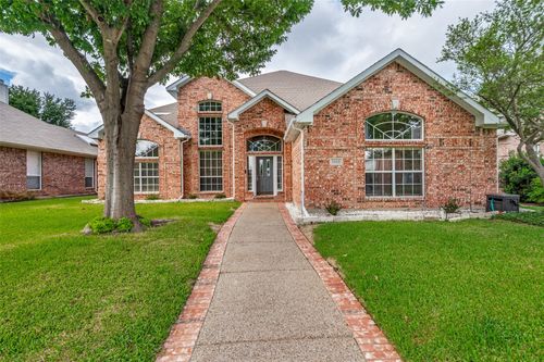 5820 Willow Wood Lane, Dallas, TX, 75252 | Card Image