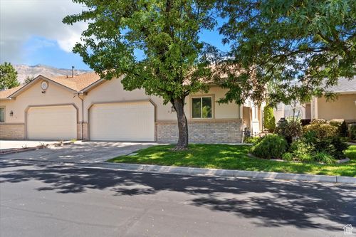 212 Rose Anne Cir, Pleasant View, UT, 84414-2225 | Card Image