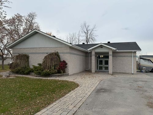 14233 County Rd 18, Ingleside, ON, K0C1M0 | Card Image