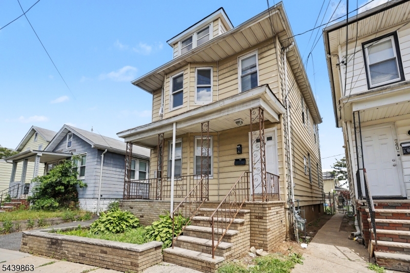 Residential Income in Elizabeth City 3