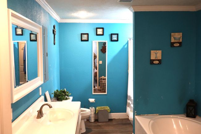 blue master bath | Image 12