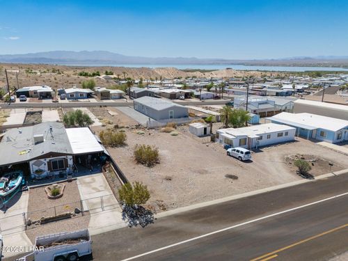 3045 Lake Dr, Lake Havasu City, AZ, 86404-9787 | Card Image