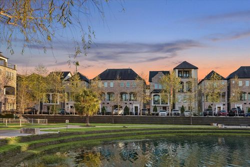 6023 Matthew Oaks Pl, Houston, TX, 77007-1862 | Card Image